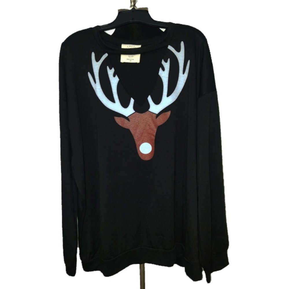 NWOT Graphic Reindeer Holiday Top 2X